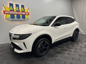 ALFA ROMEO Junior 1.2 48V Ibrida Q4 Pack Tech Sky - Autoshow Aathal AG bei Uster bietet günstige Occasionen und Neuwagen 1